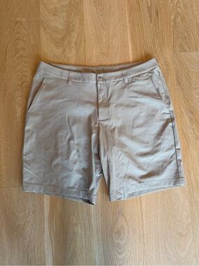 Lulu Lemon ABC Classic-Fit WarpStreme 9” Shorts Khaki 36
